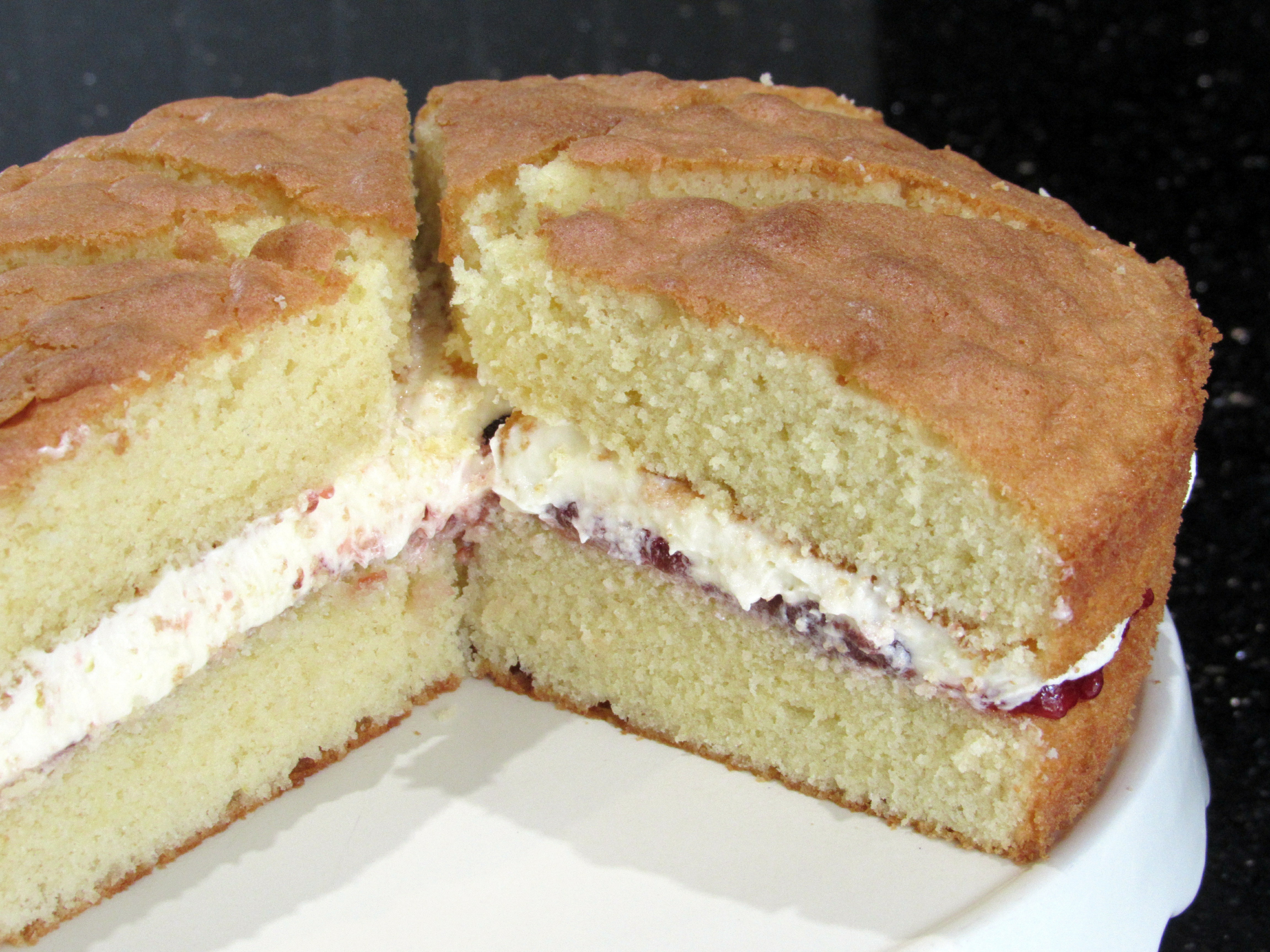 Cafe 46 Wickham Market - Victoria Sponge Cake